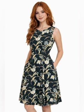 Vintage 50s Fit & Flare Dress Floral Print Sleeveless Full Skirt Retro Pinup